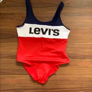 Levi’s body suit